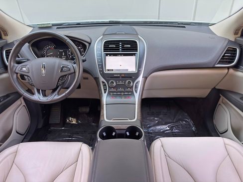 Used 2017 Lincoln MKX Select w/ Select Plus Package image 11