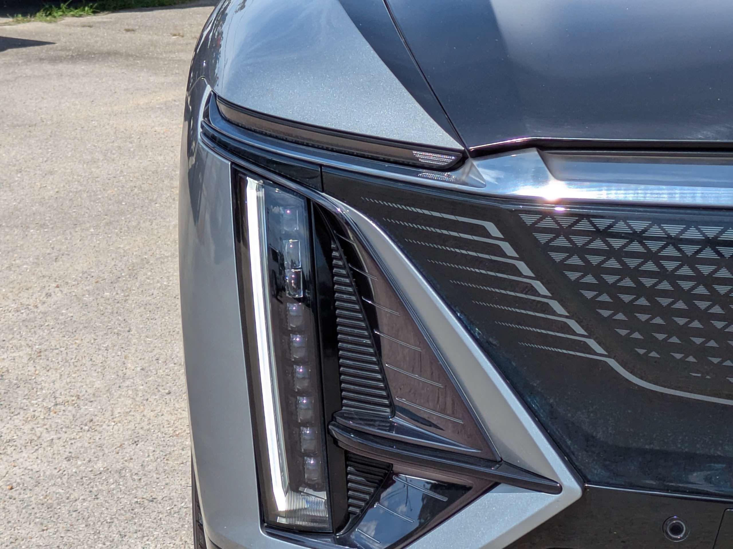 Used 2024 Cadillac Lyriq Sport RWD image 10