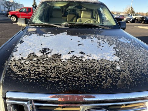 Used 2007 Ford Explorer Sport Trac Limited image 3