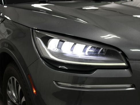 Used 2024 Lincoln Aviator Reserve w/ Equipment Group 201A RWD image 12