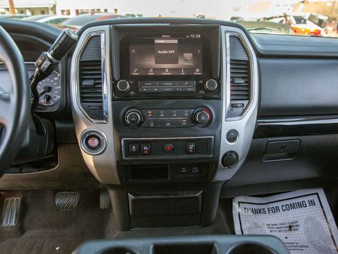 Used 2021 Nissan Titan SV w/ Accessory Utility Package image 13