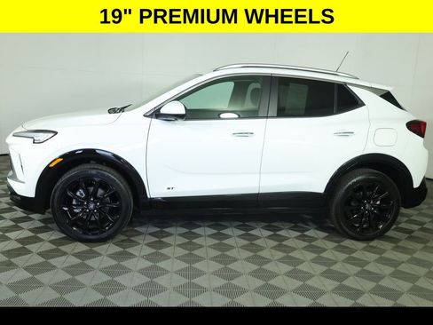 Used 2026 Buick Encore GX Sport Touring w/ Advanced Technology Package AWD/4WD image 9