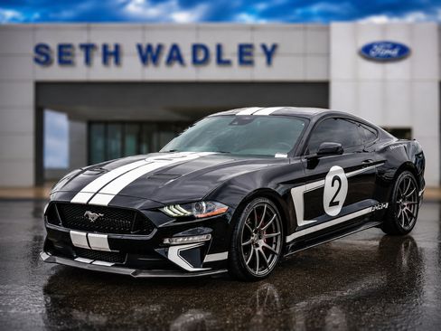 Used 2022 Ford Mustang GT Premium w/ GT Performance Package RWD image 3