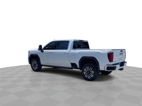 New 2025 GMC Sierra 3500 Denali Ultimate image 6