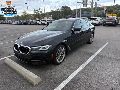 Used 2023 BMW 530i RWD image 1