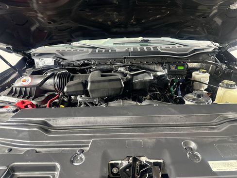 Used 2019 Ford F350 XLT w/ XLT Premium Package AWD/4WD image 26