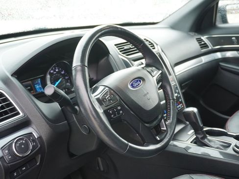 Used 2018 Ford Explorer Sport w/ Equipment Group 401A image 29