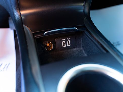 Used 2018 Lincoln MKC Reserve image 35