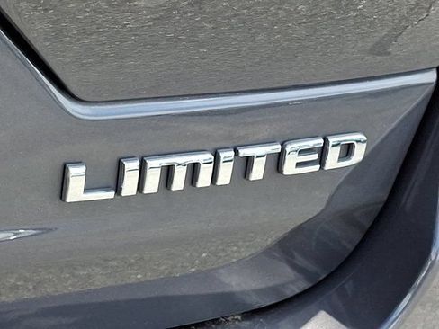 Certified 2023 Jeep Grand Cherokee Limited w/ Luxury Tech Group II AWD/4WD image 35