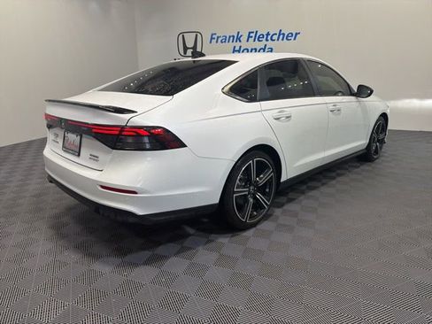 Certified 2025 Honda Accord Sport image 6