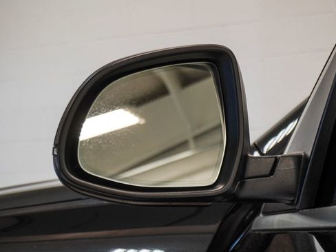 Used 2025 BMW X5 xDrive50e image 43