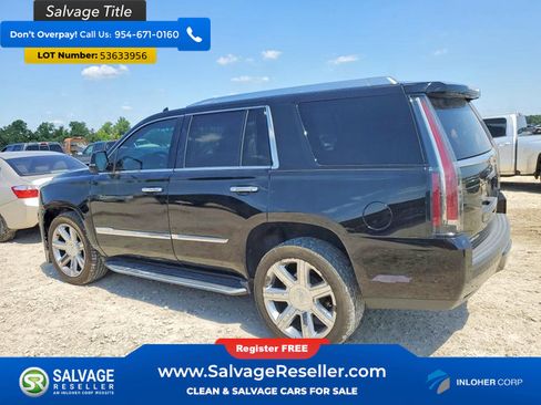 Used 2017 Cadillac Escalade Luxury RWD image 3