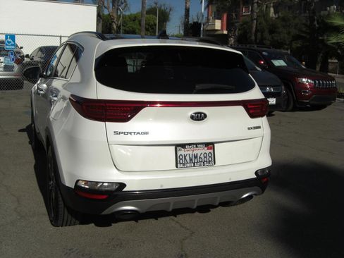 Used 2020 Kia Sportage SX image 13