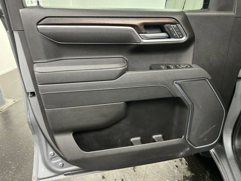 Certified 2025 GMC Sierra 1500 SLT image 22