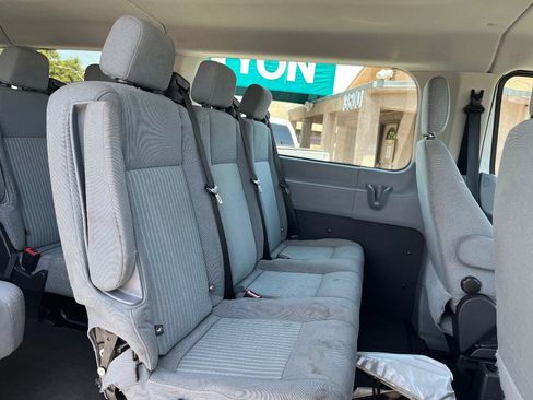 Used 2015 Ford Transit 350 XLT RWD image 19