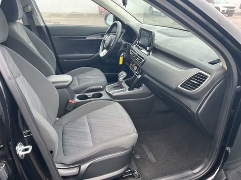 Used 2023 Kia Seltos LX AWD/4WD image 17