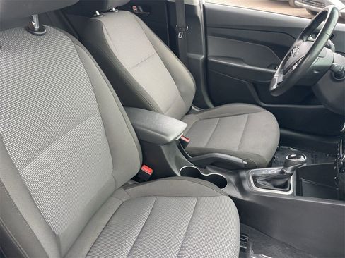 Certified 2022 Hyundai Accent Limited w/ Cargo Package image 10