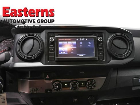 Used 2018 Toyota Tacoma SR RWD image 18