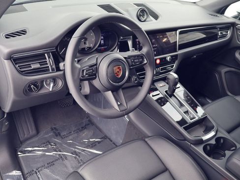 New 2026 Porsche Macan S AWD/4WD image 4