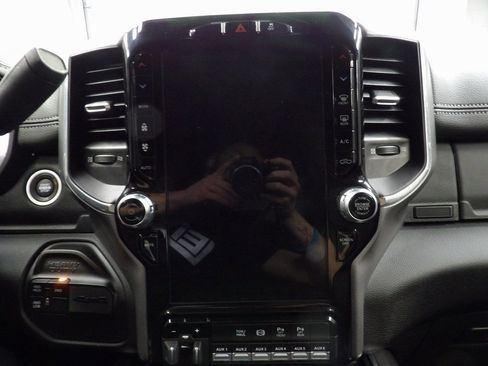 Used 2024 RAM 3500 Laramie w/ Sport Appearance Package image 13