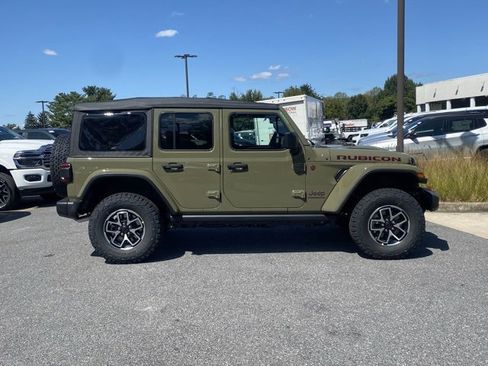 New 2025 Jeep Wrangler Rubicon w/ Technology Group image 9
