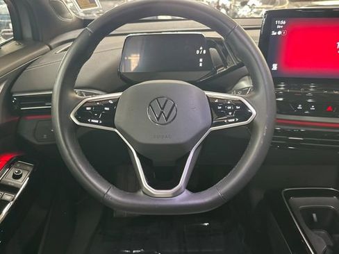 Certified 2023 Volkswagen ID.4 Pro image 18