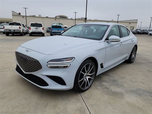 Used 2023 Genesis G70 3.3T image 7