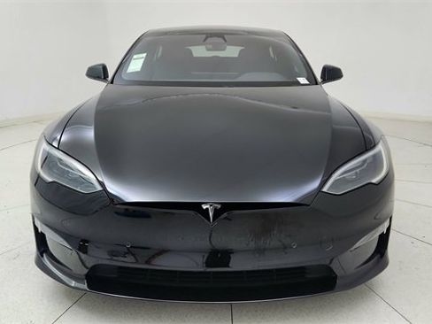 Used 2023 Tesla Model S Standard Range image 2