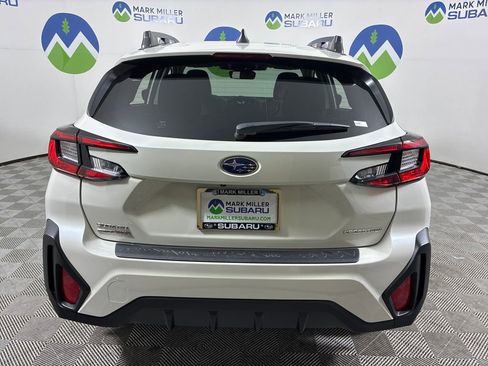 Used 2024 Subaru Crosstrek 2.0i Premium AWD/4WD image 10