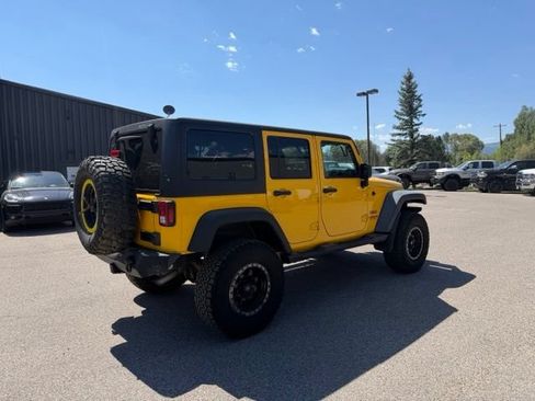 Used 2015 Jeep Wrangler Unlimited Sport w/ Quick Order Package 24S AWD/4WD image 9