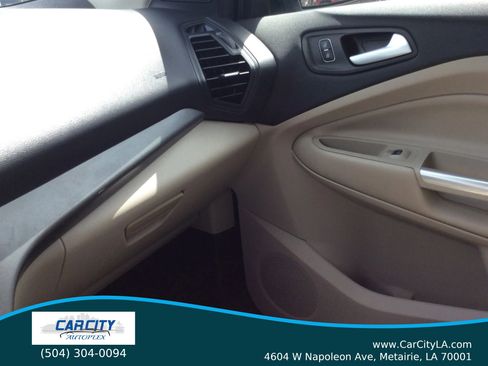 Used 2019 Ford Escape SEL image 8