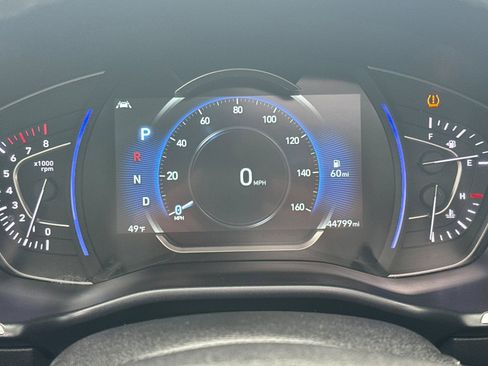 Used 2020 Hyundai Santa Fe SEL w/ Convenience + Premium Package image 18