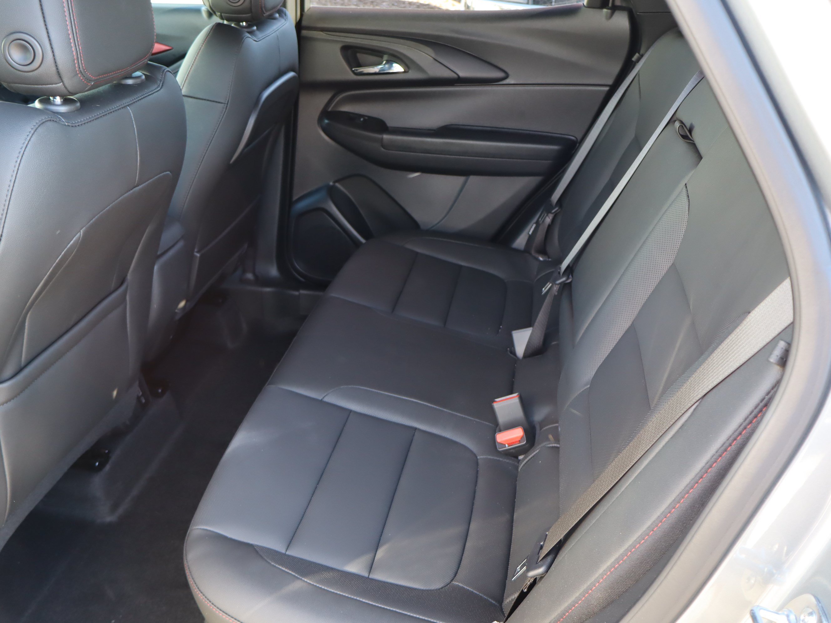 Used 2026 Chevrolet TrailBlazer RS w/ Convenience Package FWD image 33