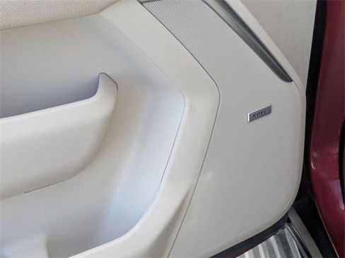 Used 2021 GMC Yukon Denali w/ Denali Premium Package image 30