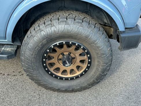 Used 2023 Ford Bronco Outer Banks image 8
