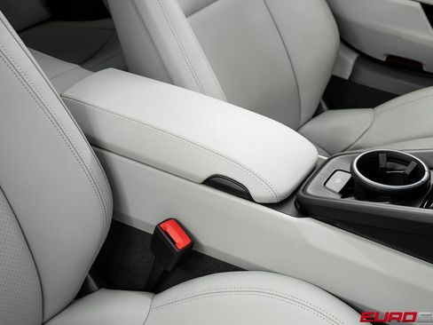 Used 2023 Porsche 911 Targa 4 GTS image 36