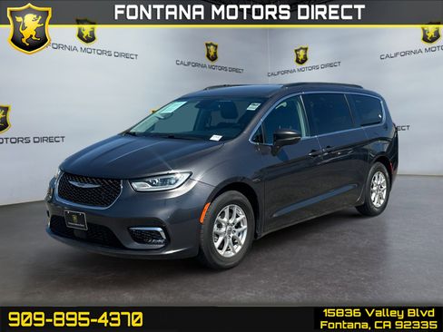 Used 2022 Chrysler Pacifica Touring-L image 1