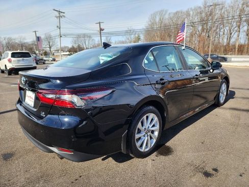Used 2023 Toyota Camry LE image 7