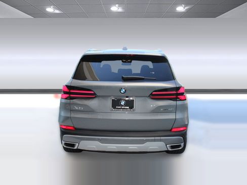 Used 2026 BMW X5 sDrive40i RWD image 10