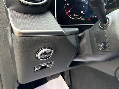 New 2026 Mercedes-Benz GLC 300 4MATIC image 16