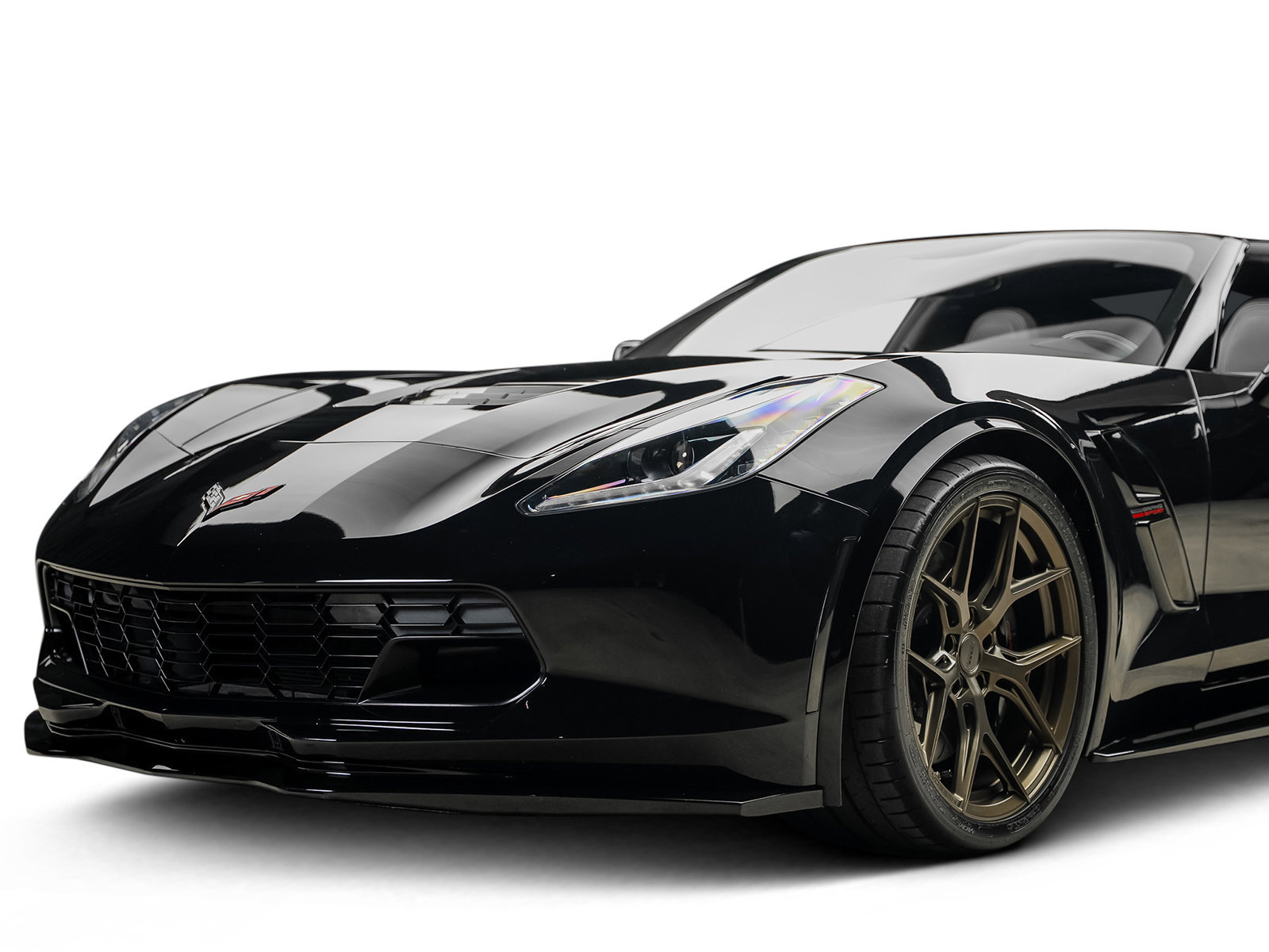 Used 2019 Chevrolet Corvette Grand Sport w/ Carbon Flash Badge Package RWD image 8