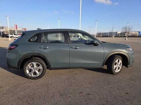 Used 2023 Honda HR-V LX image 17