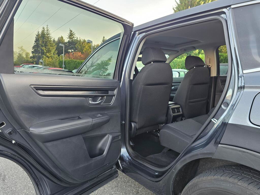 Certified 2025 Honda CR-V EX image 17