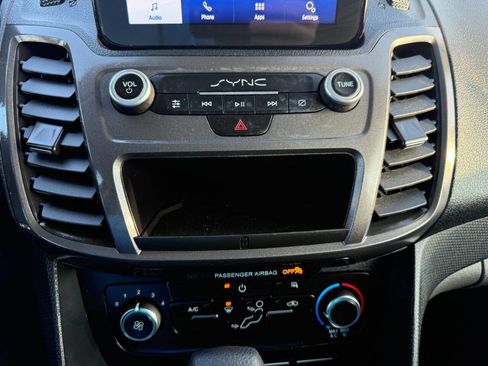 Used 2021 Ford Transit Connect XLT image 38