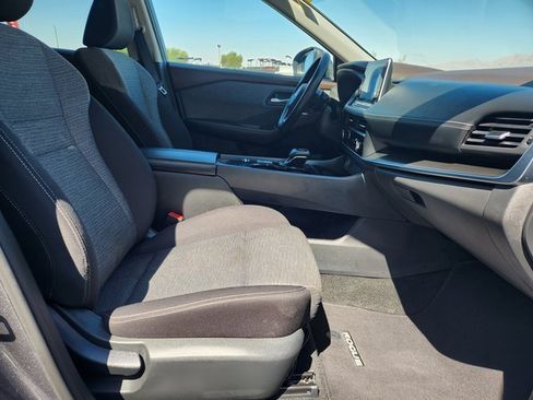 Used 2023 Nissan Rogue SV image 19