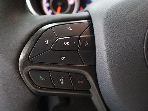 Used 2022 Jeep Cherokee Trailhawk AWD/4WD image 13