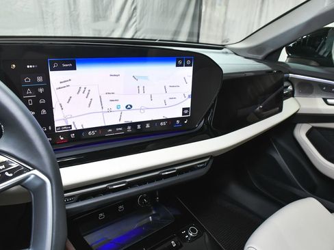 Used 2025 Audi A5 2.0T Prestige w/ 19" Wheel Package image 47