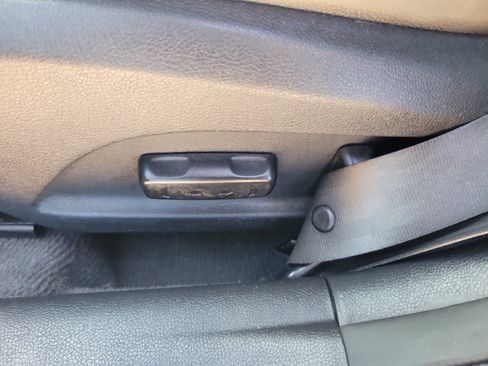 Used 2013 Hyundai Sonata Limited FWD image 13