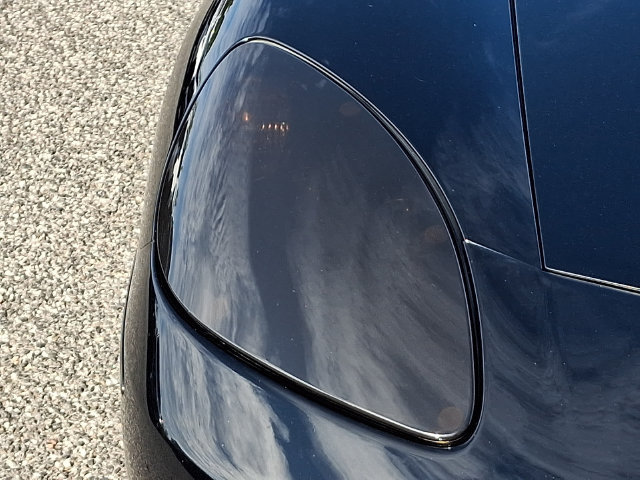 Used 2007 Chevrolet Corvette Coupe w/ Performance Package RWD image 25