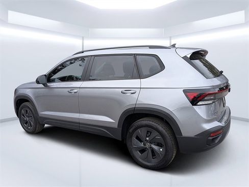 New 2026 Volkswagen Taos S image 5